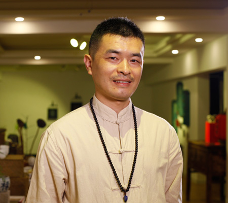 李军中医 - 重庆看胸闷气短乏力的中医